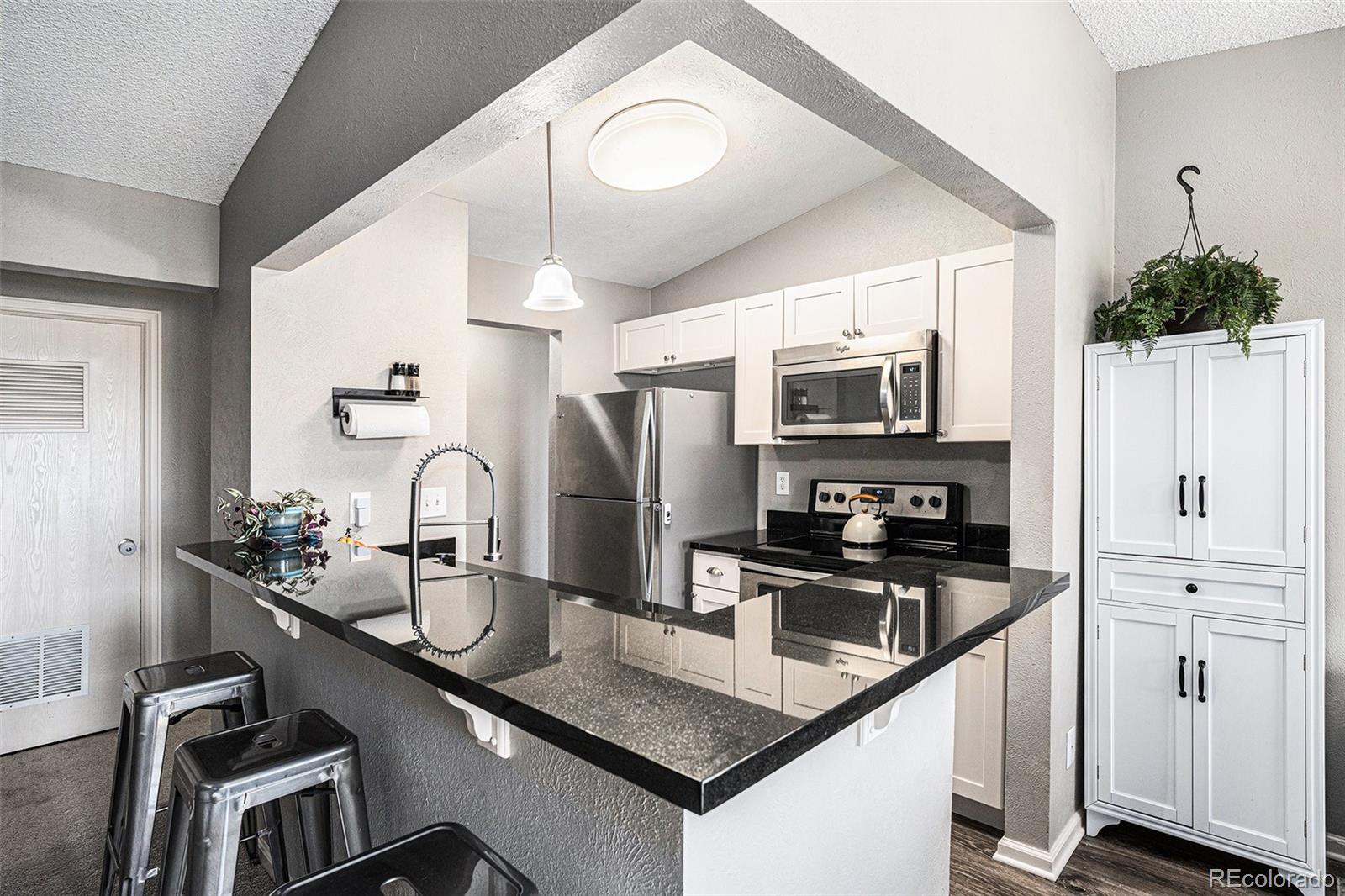 MLS Image #5 for 5443 w 76th avenue,arvada, Colorado