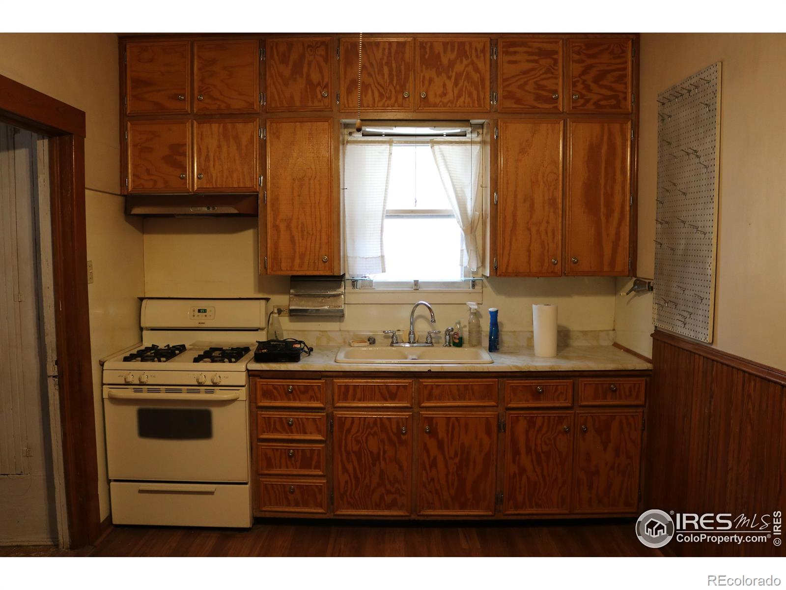 MLS Image #2 for 1424  5th street,greeley, Colorado