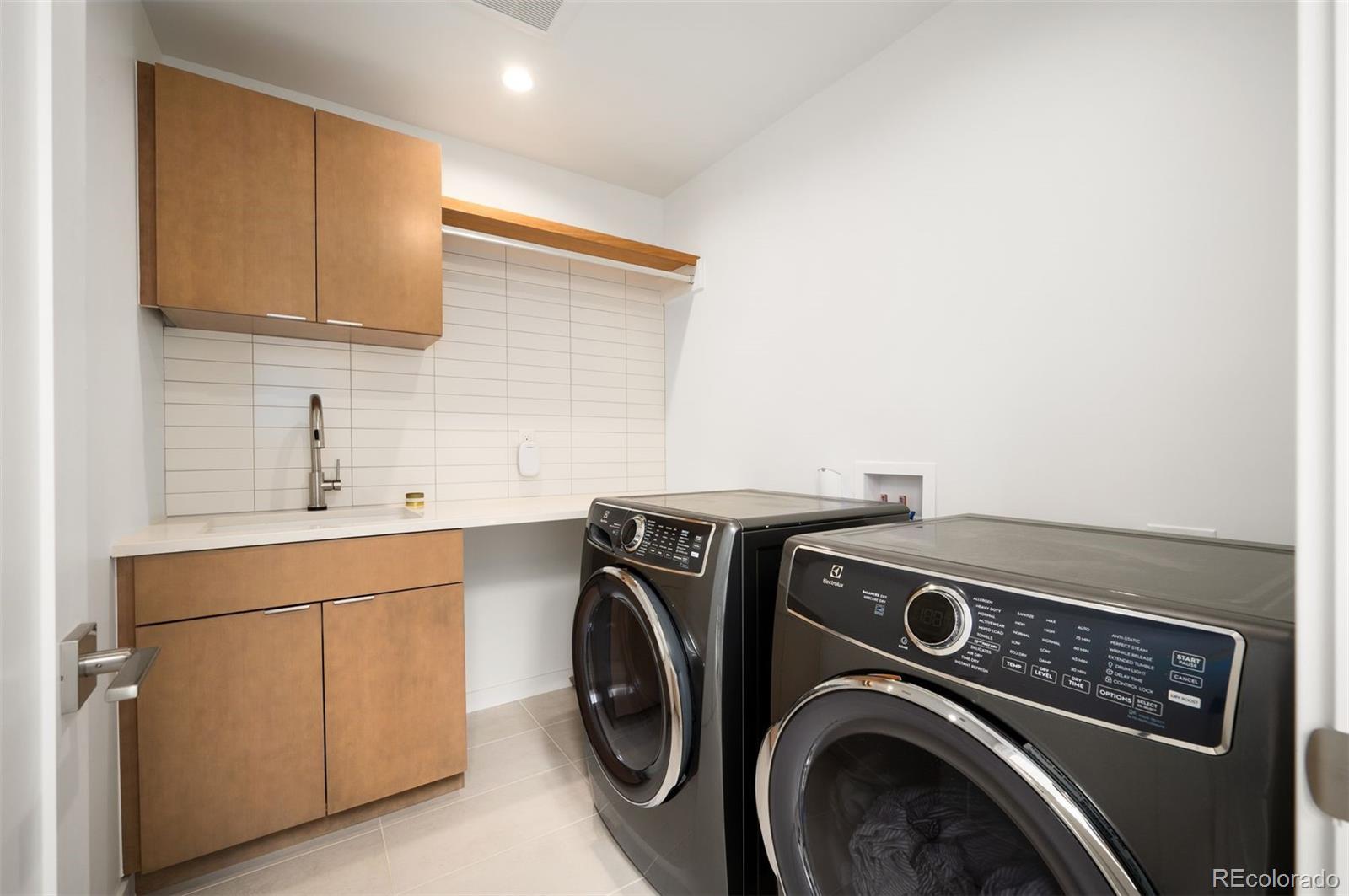 MLS Image #33 for 4367  yates street,denver, Colorado