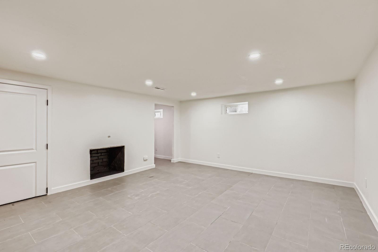 MLS Image #17 for 309 s hudson street,denver, Colorado