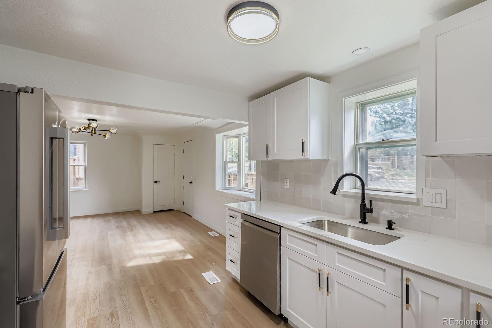 MLS Image #7 for 309 s hudson street,denver, Colorado