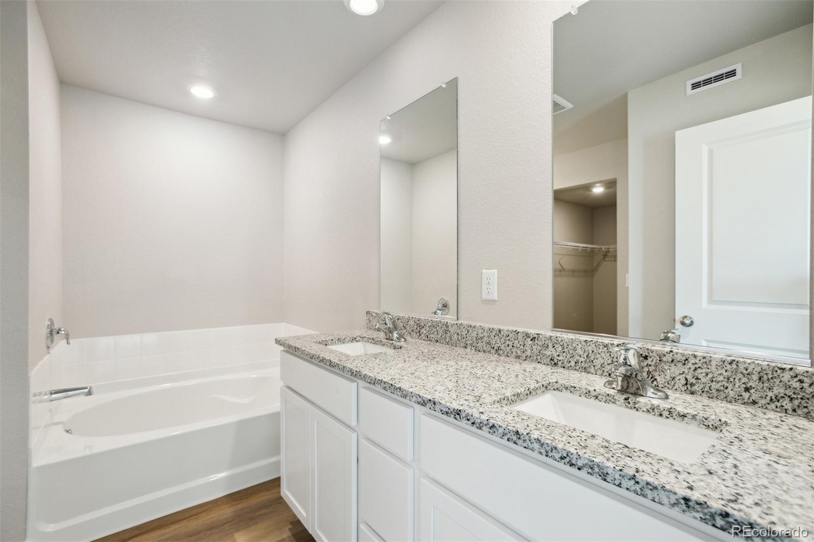 MLS Image #9 for 966  cascade falls street,severance, Colorado