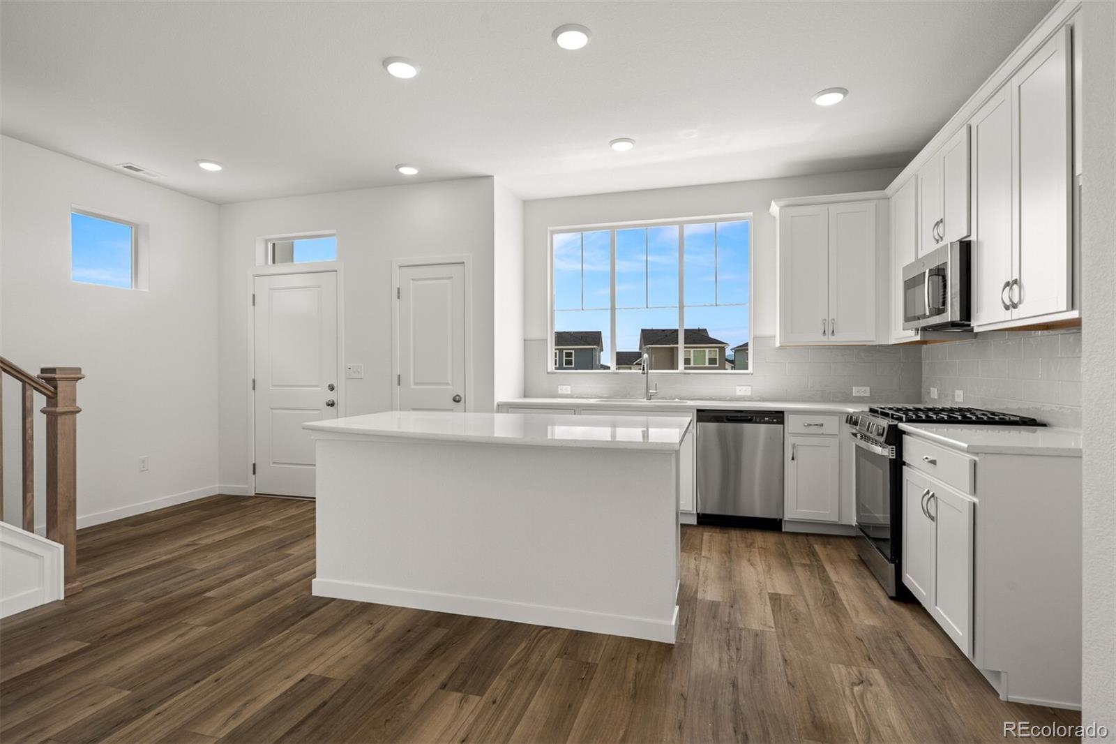 MLS Image #2 for 6333  scrabble view,colorado springs, Colorado