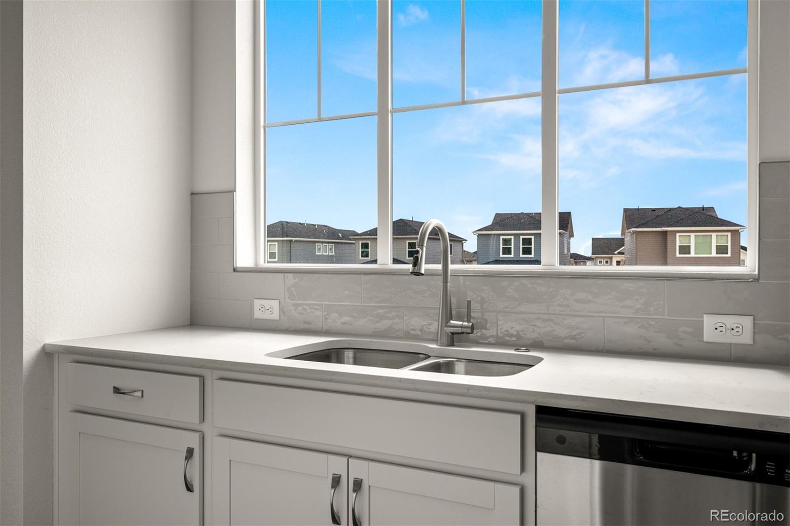 MLS Image #3 for 6333  scrabble view,colorado springs, Colorado
