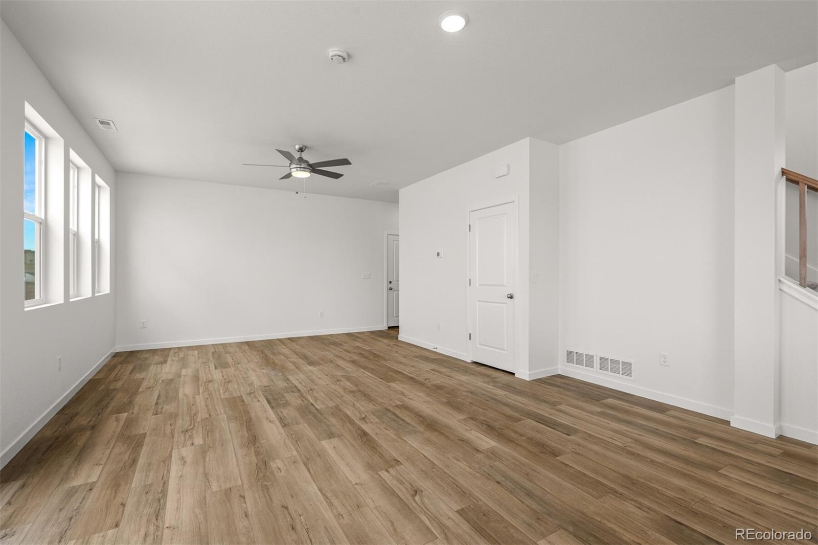 MLS Image #8 for 6333  scrabble view,colorado springs, Colorado