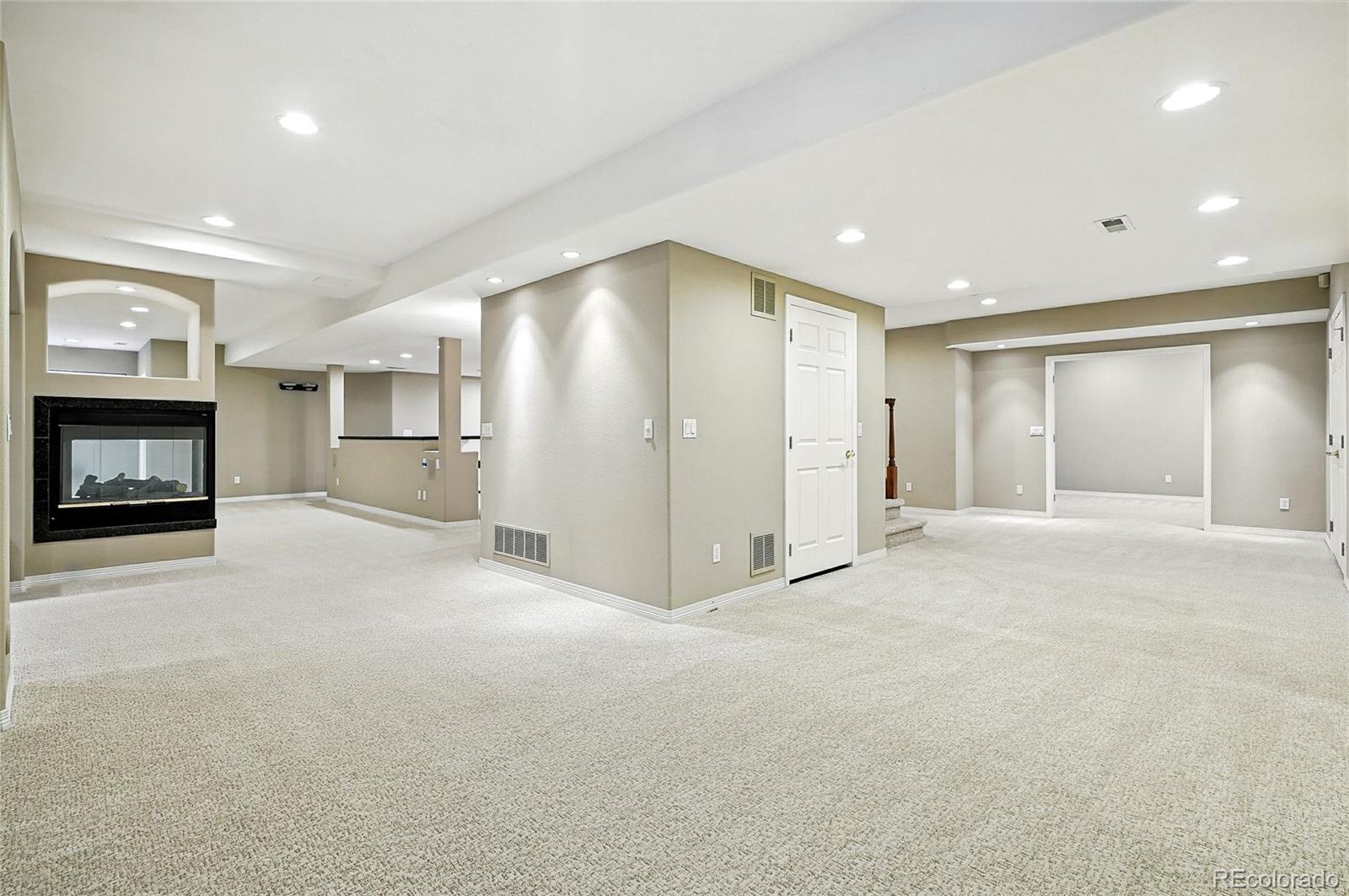 MLS Image #22 for 9780  bay hill drive,lone tree, Colorado