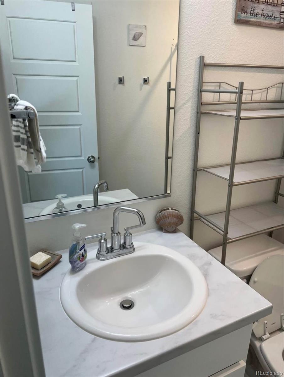 MLS Image #25 for 266  oriole way,johnstown, Colorado