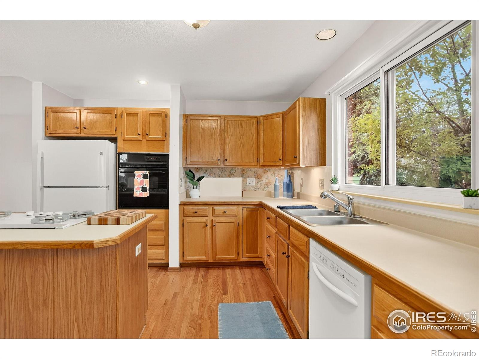 MLS Image #11 for 1029 e 131st drive,thornton, Colorado