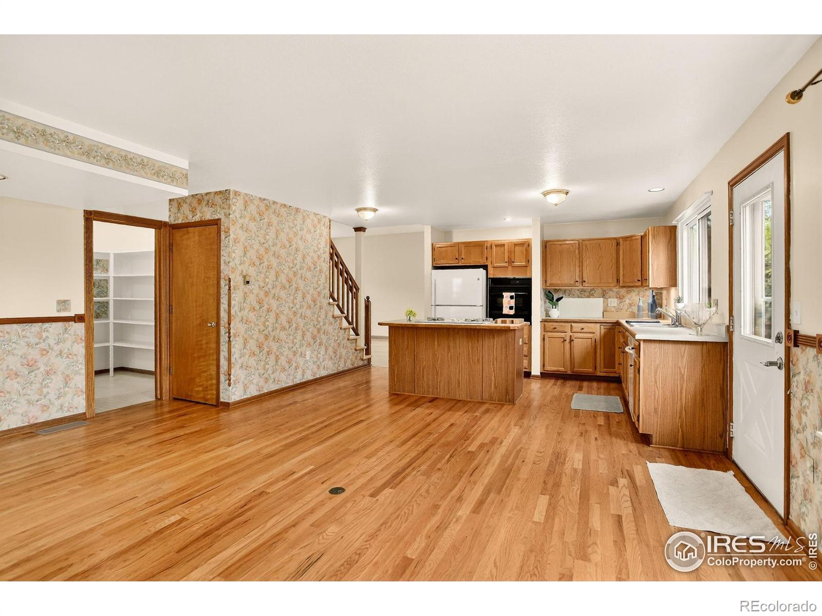 MLS Image #12 for 1029 e 131st drive,thornton, Colorado