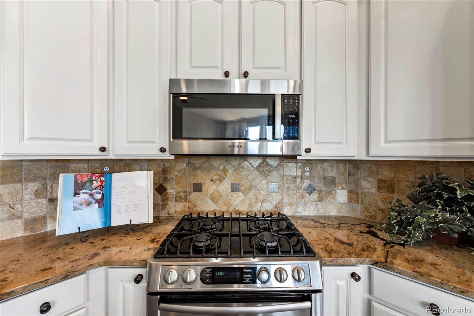 MLS Image #10 for 4445  sable ridge court,colorado springs, Colorado