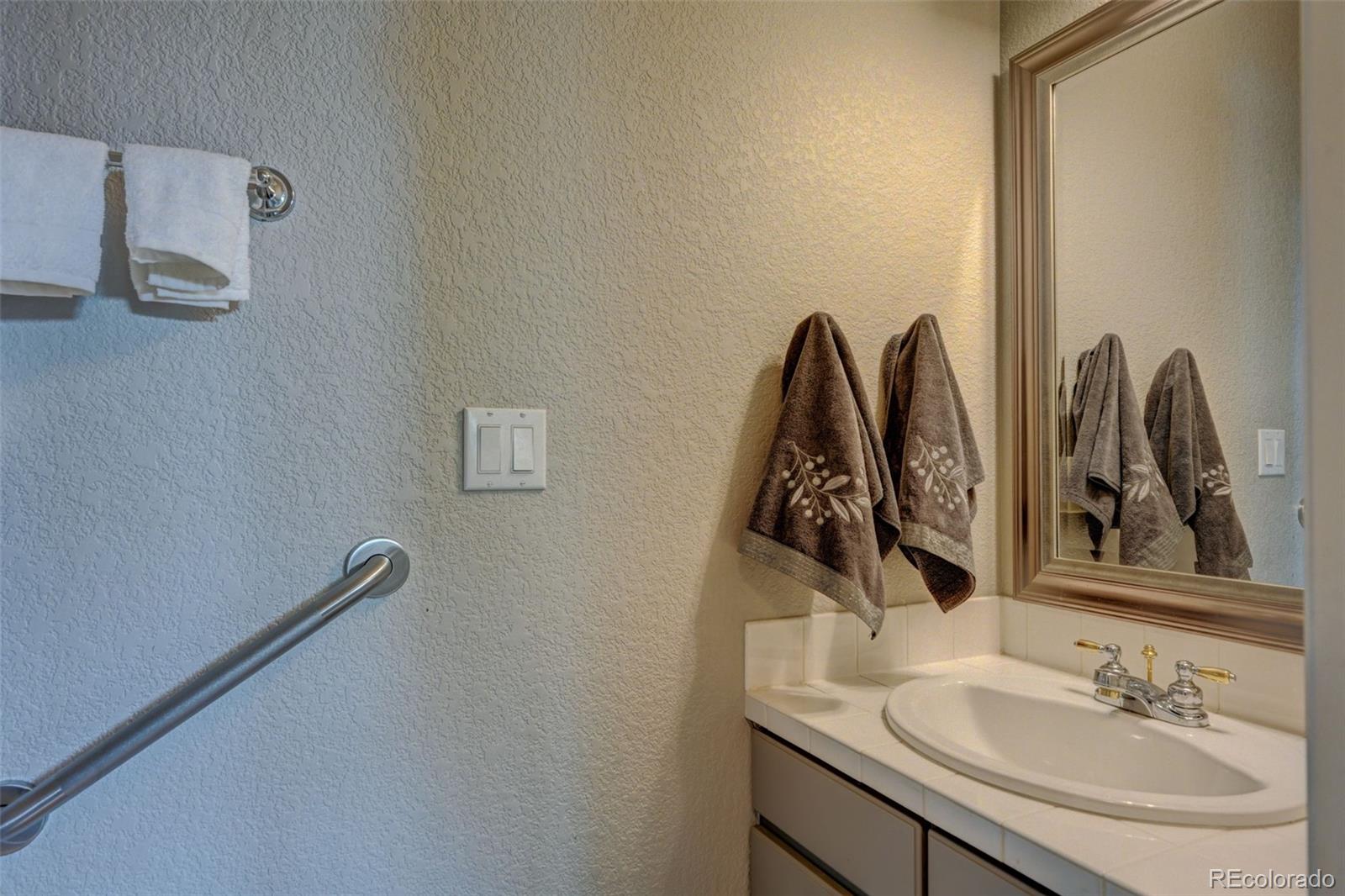 MLS Image #18 for 6327  deframe way,arvada, Colorado