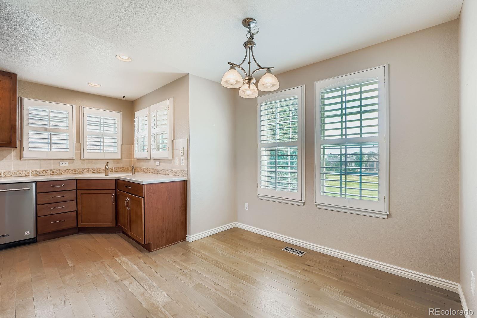 MLS Image #10 for 22122 e canyon place,aurora, Colorado