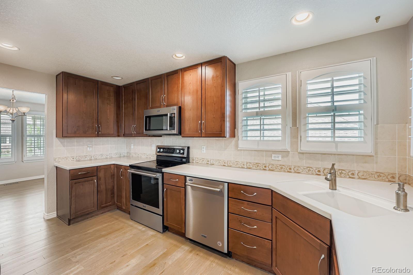 MLS Image #6 for 22122 e canyon place,aurora, Colorado