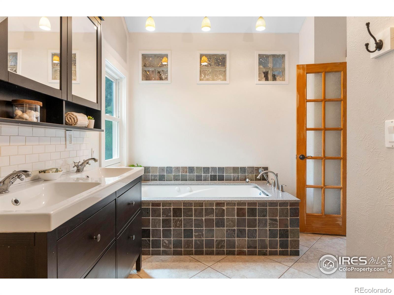 MLS Image #25 for 6521  olde stage road,boulder, Colorado