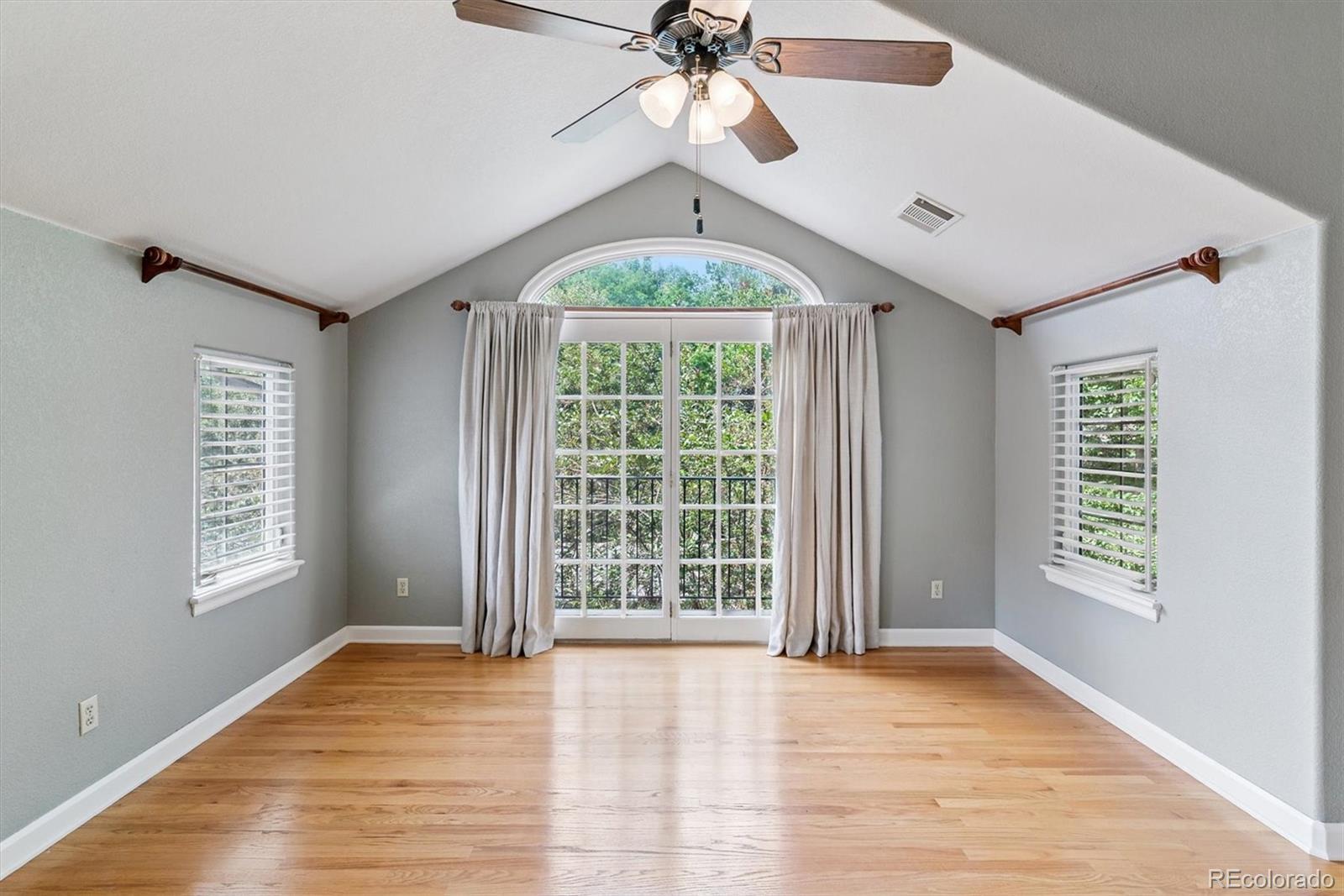 MLS Image #16 for 1021 s columbine street,denver, Colorado