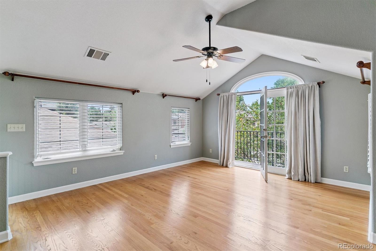 MLS Image #17 for 1021 s columbine street,denver, Colorado