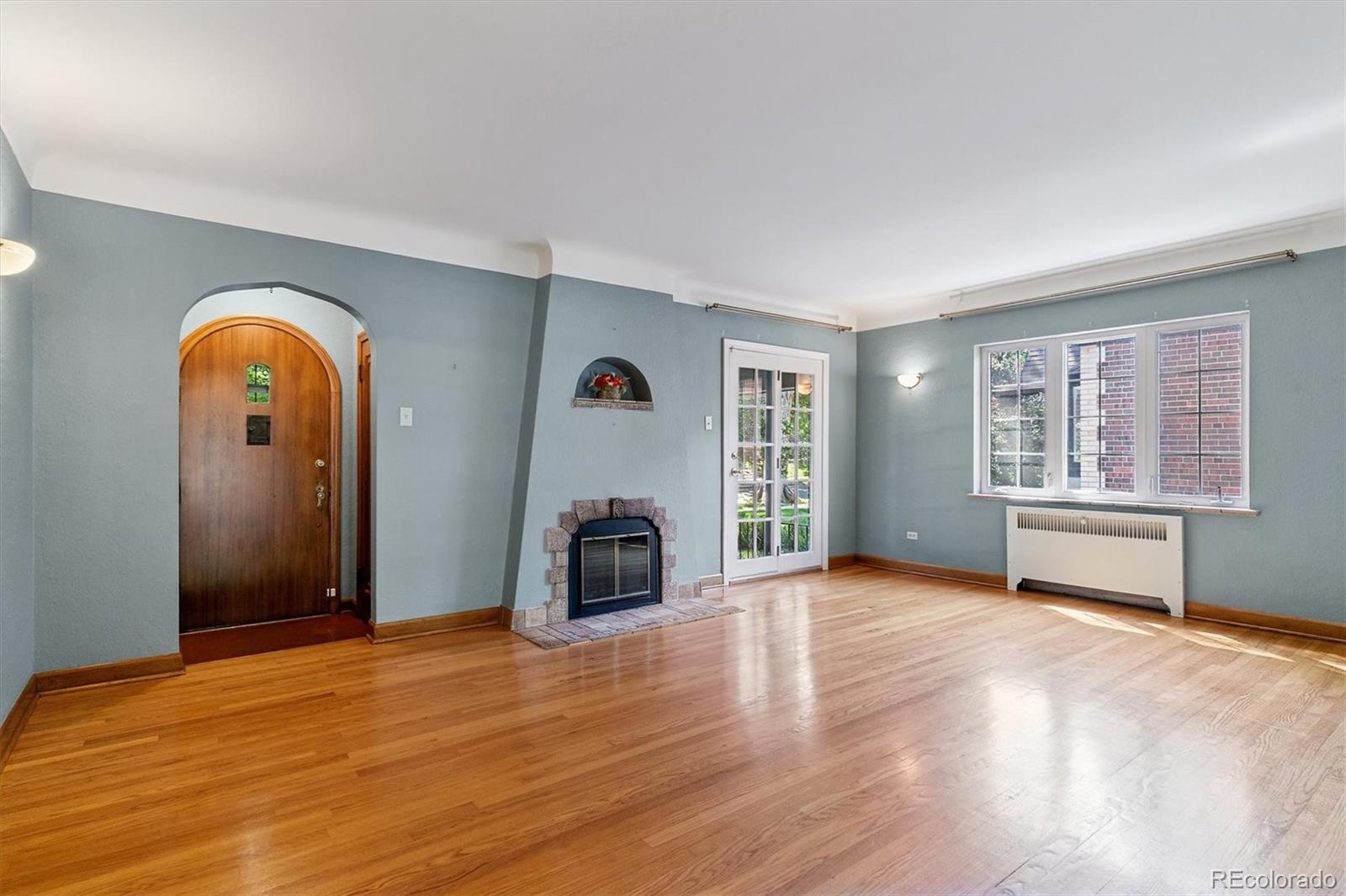 MLS Image #3 for 1021 s columbine street,denver, Colorado