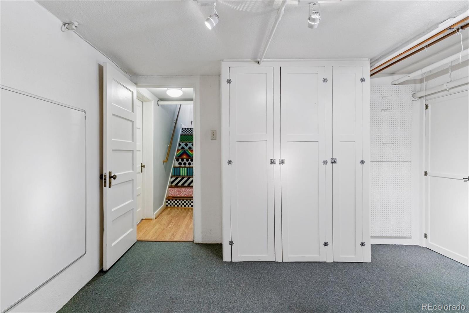 MLS Image #32 for 1021 s columbine street,denver, Colorado