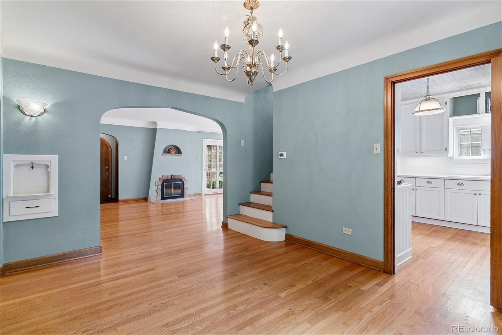 MLS Image #7 for 1021 s columbine street,denver, Colorado