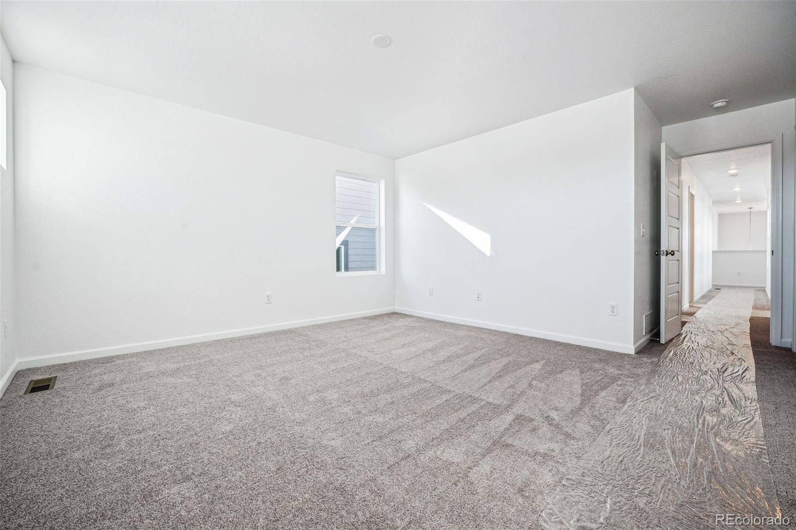 MLS Image #12 for 2068  chambers road,brighton, Colorado