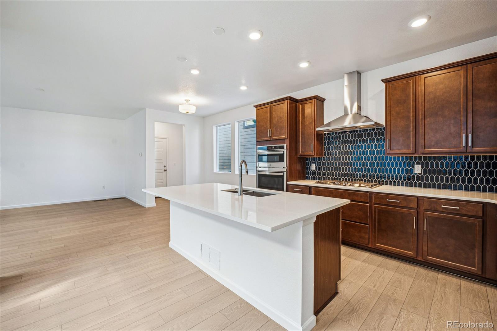 MLS Image #2 for 2068  chambers road,brighton, Colorado