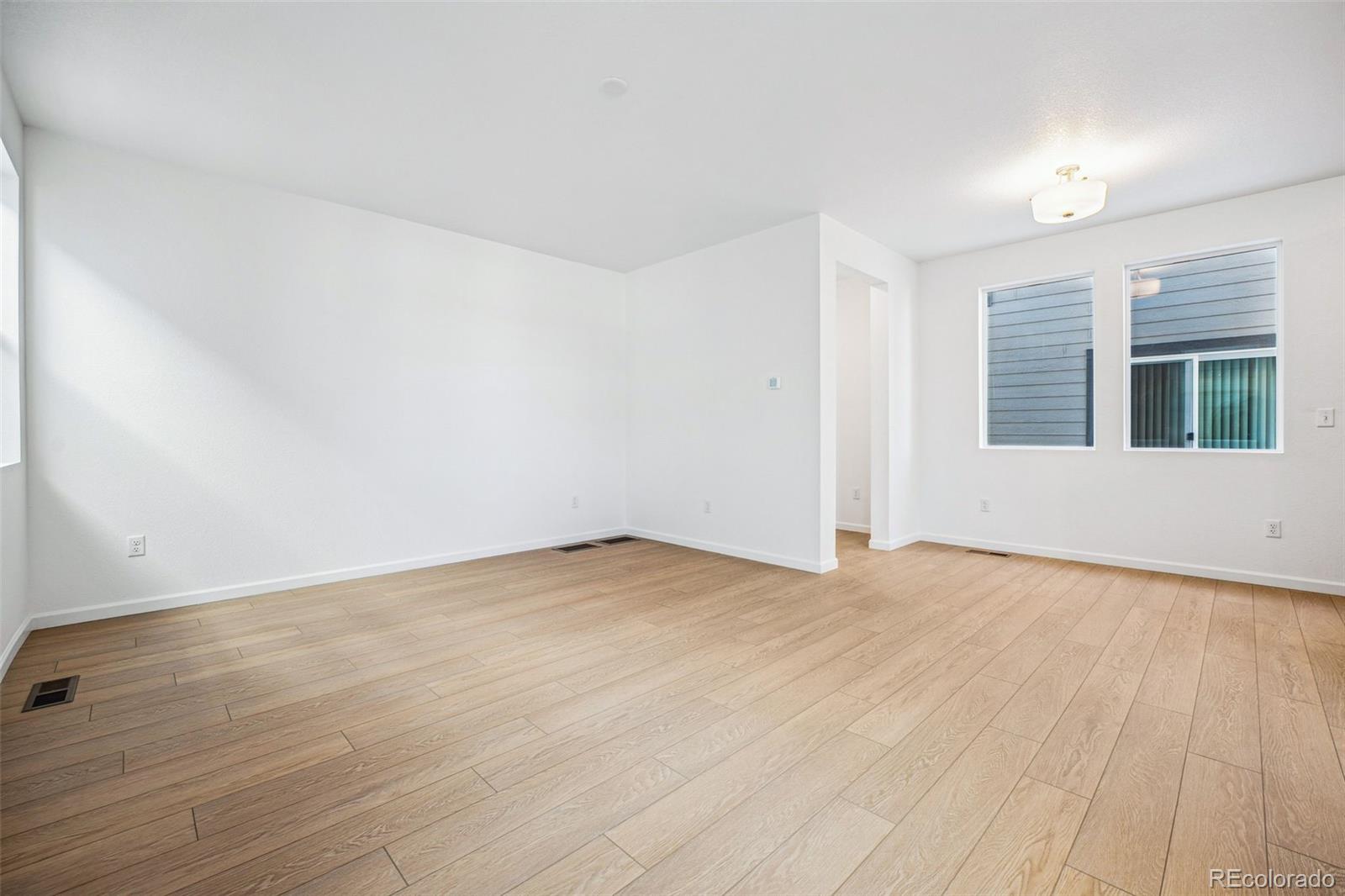 MLS Image #7 for 2068  chambers road,brighton, Colorado