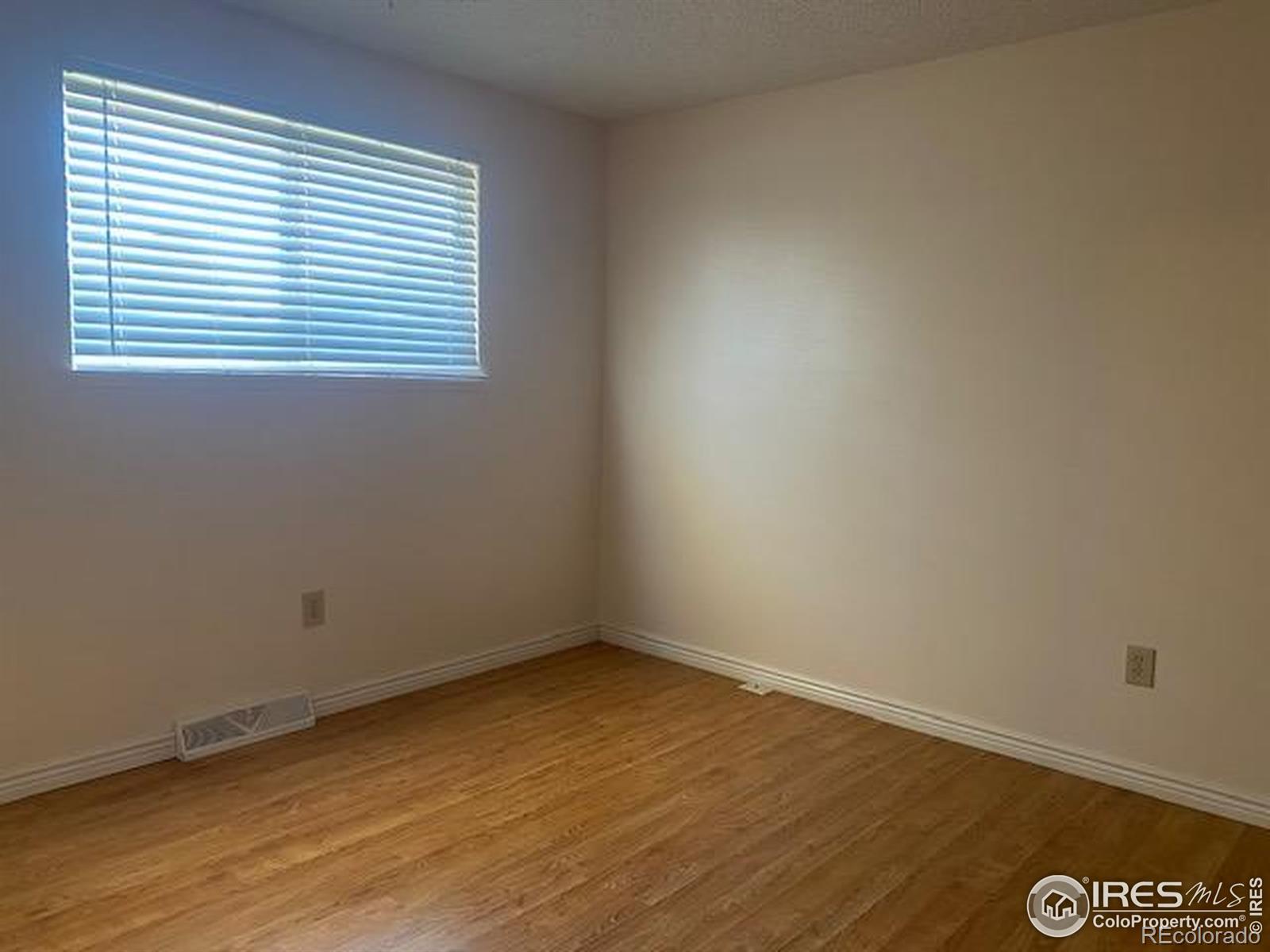 MLS Image #4 for 748  bunyan court,berthoud, Colorado