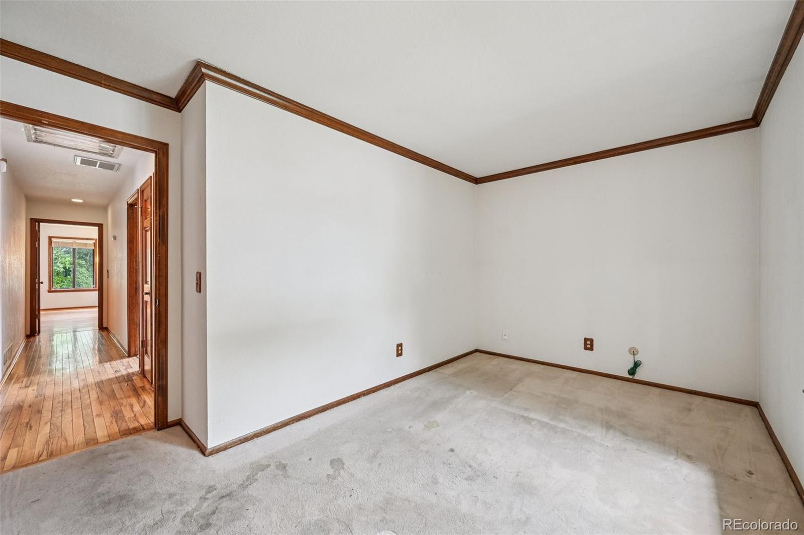 MLS Image #14 for 10653 e powers drive,englewood, Colorado