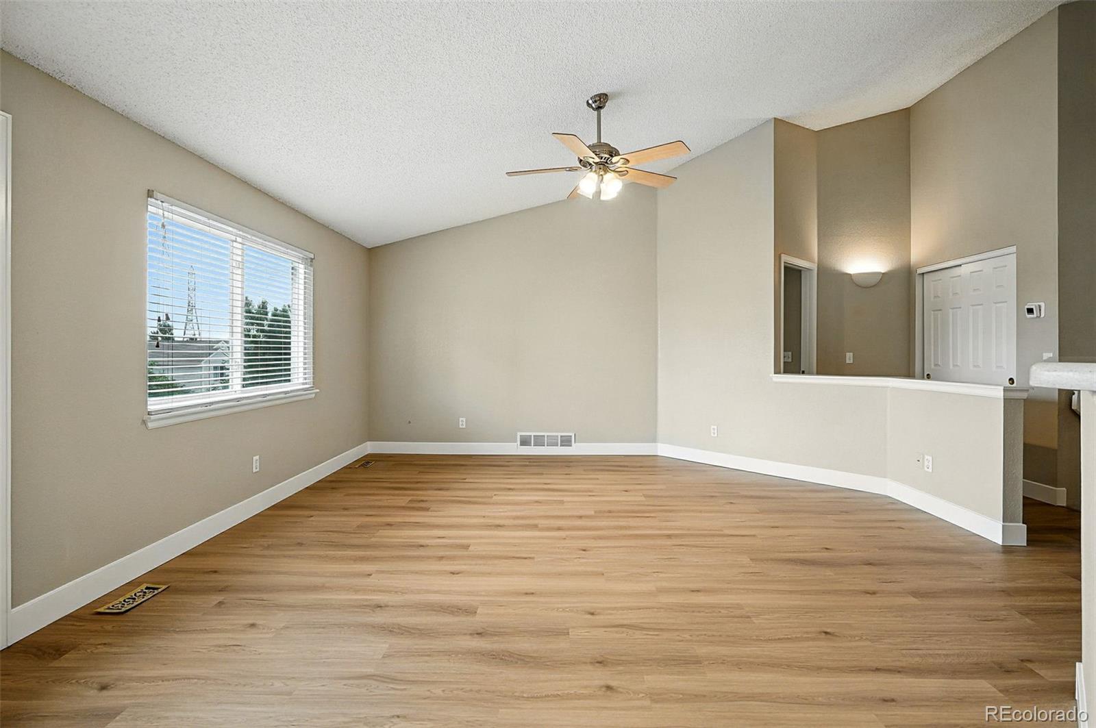 MLS Image #7 for 19841 e stanford avenue,centennial, Colorado