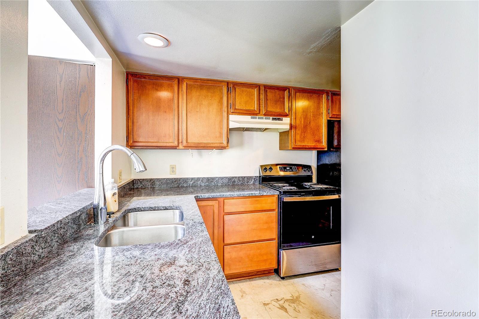 MLS Image #9 for 5413 w 16th avenue,lakewood, Colorado
