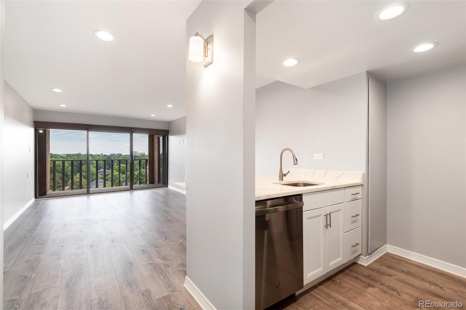 MLS Image #11 for 400 s lafayette street 901,denver, Colorado