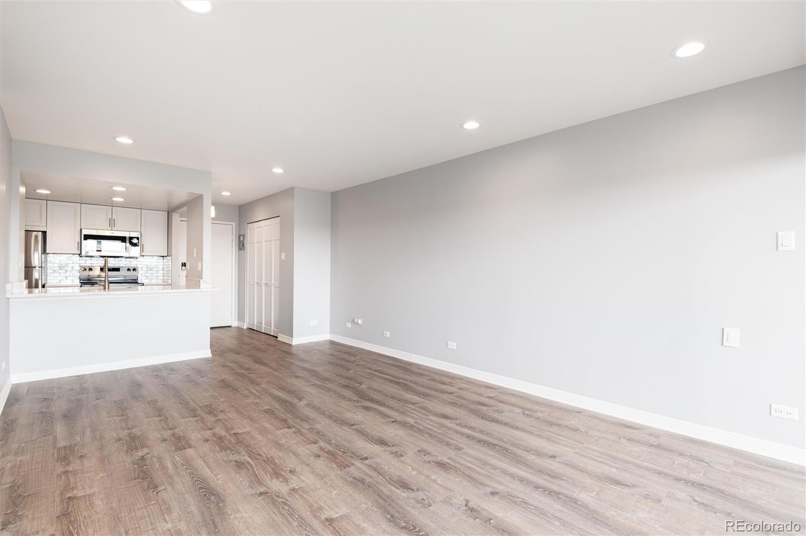MLS Image #19 for 400 s lafayette street 901,denver, Colorado