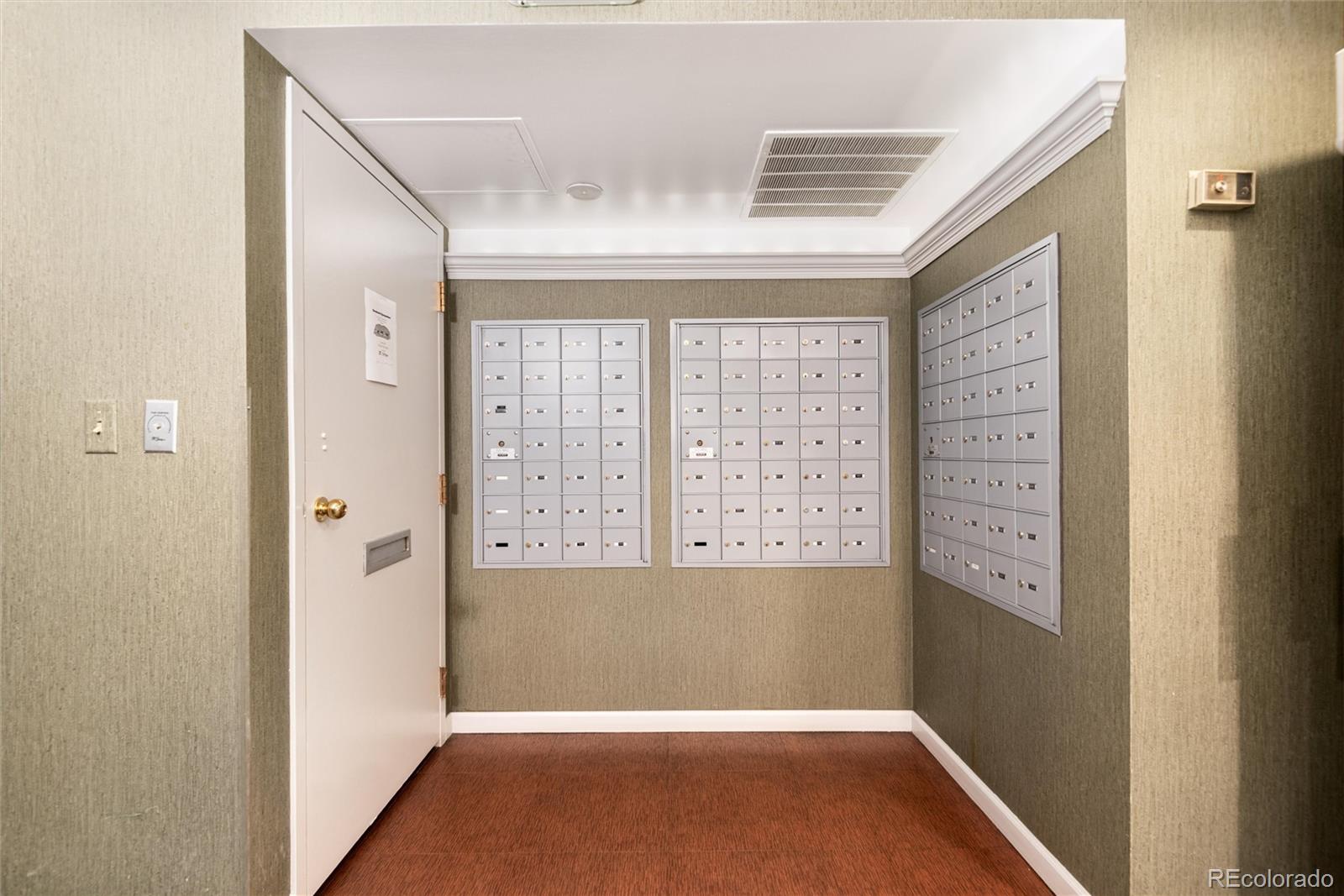 MLS Image #3 for 400 s lafayette street 901,denver, Colorado