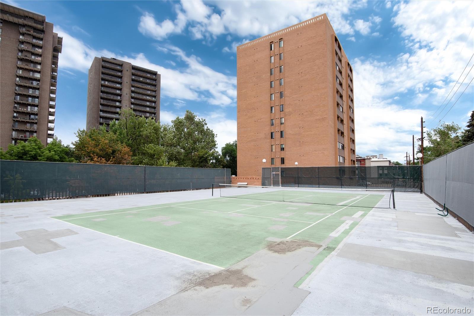 MLS Image #36 for 400 s lafayette street 901,denver, Colorado