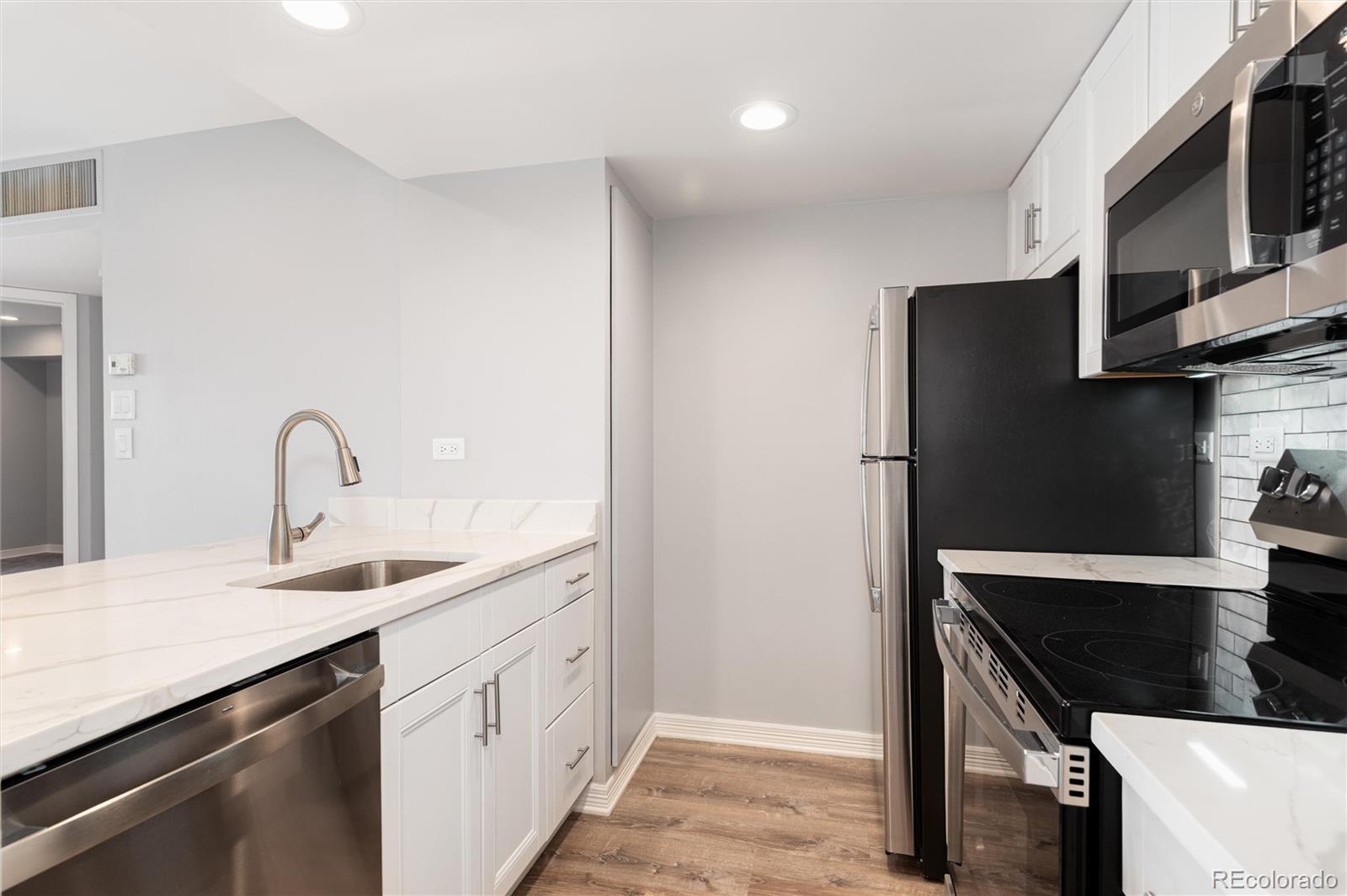 MLS Image #8 for 400 s lafayette street 901,denver, Colorado