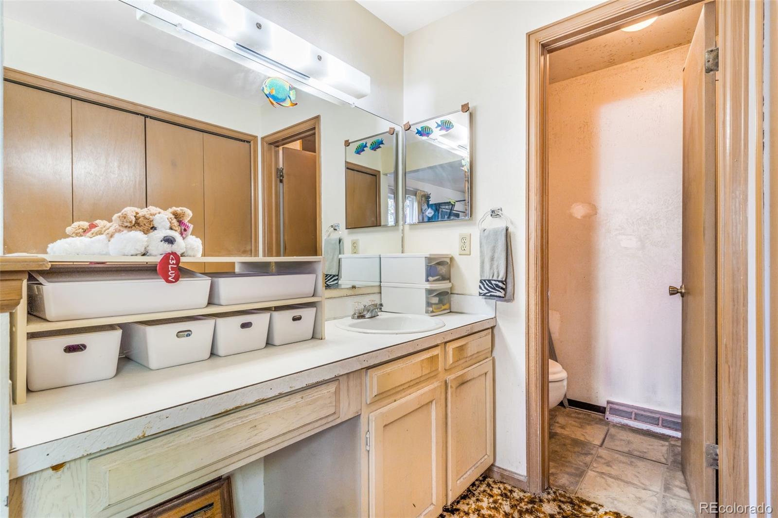 MLS Image #17 for 616  buckley way,aurora, Colorado