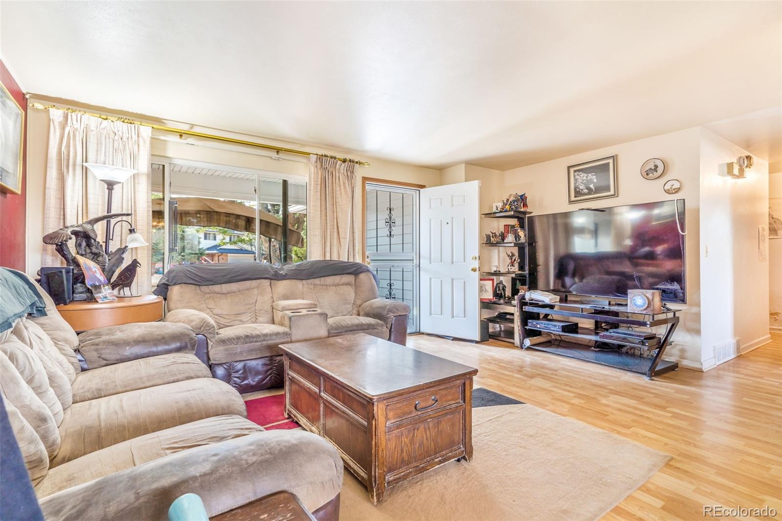MLS Image #2 for 616  buckley way,aurora, Colorado