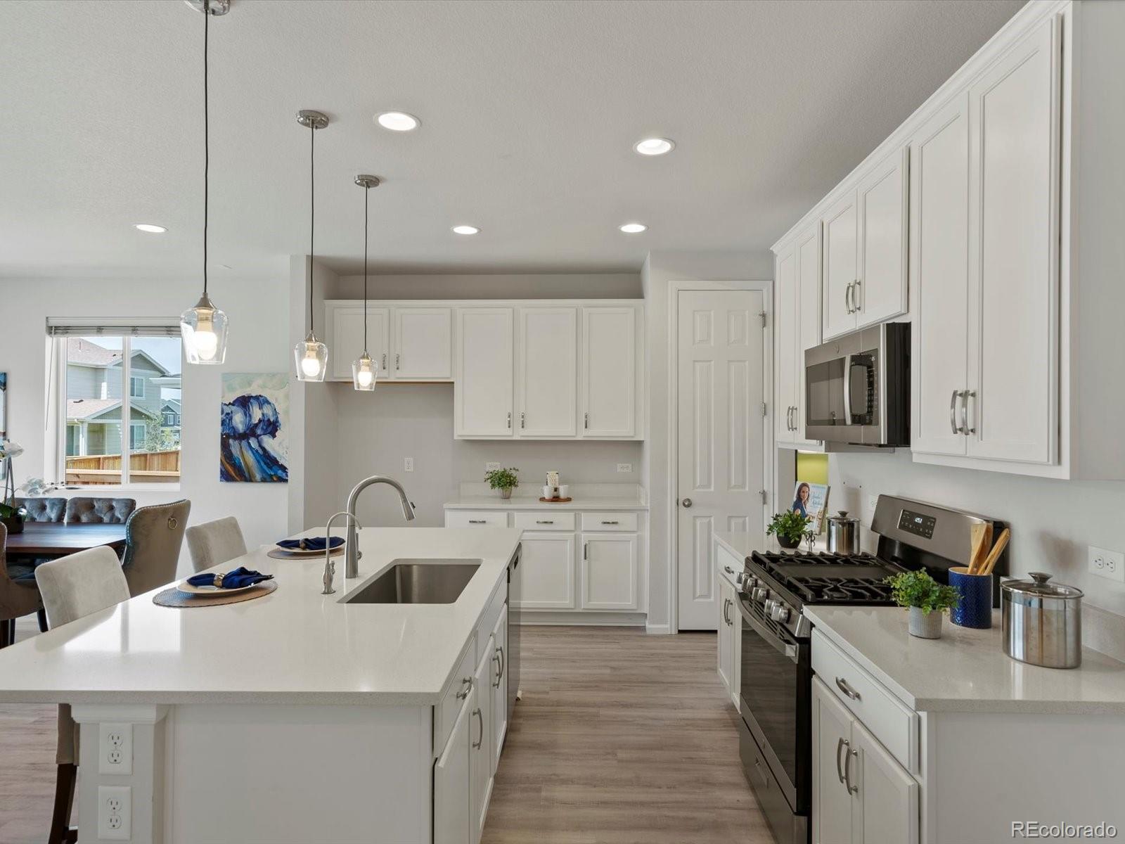 MLS Image #10 for 9823  ceylon street,commerce city, Colorado