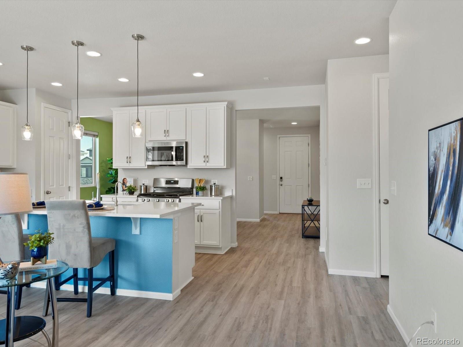 MLS Image #5 for 9823  ceylon street,commerce city, Colorado