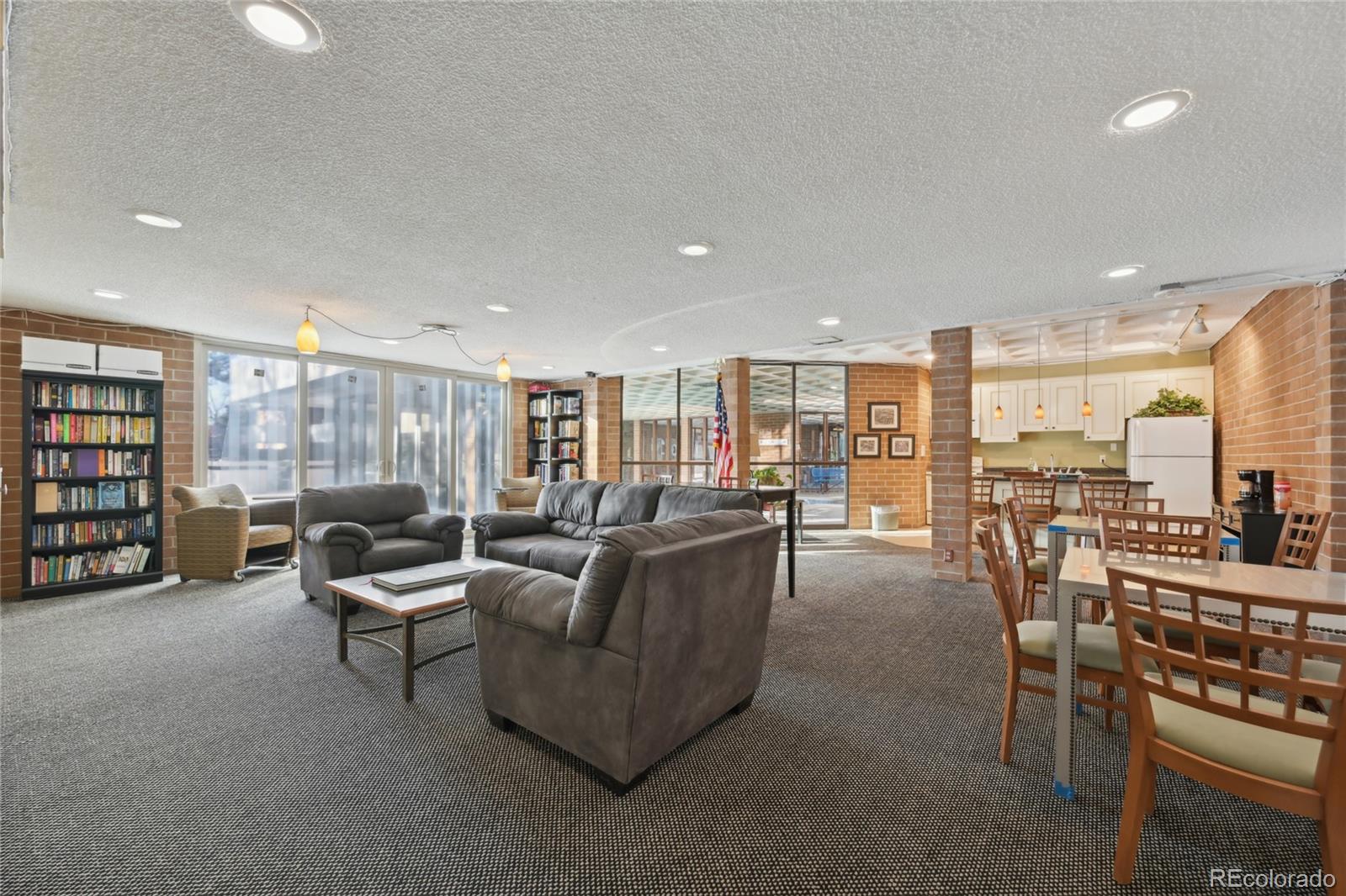 MLS Image #34 for 2880 s locust street,denver, Colorado