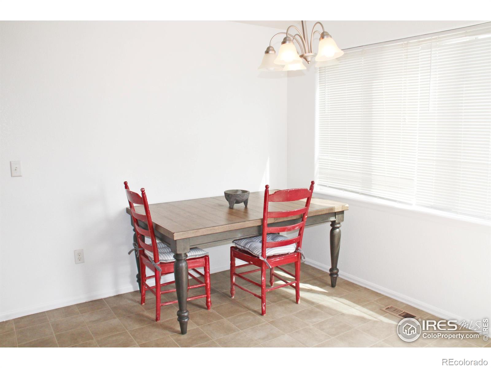 MLS Image #17 for 510 e 28th st dr,greeley, Colorado