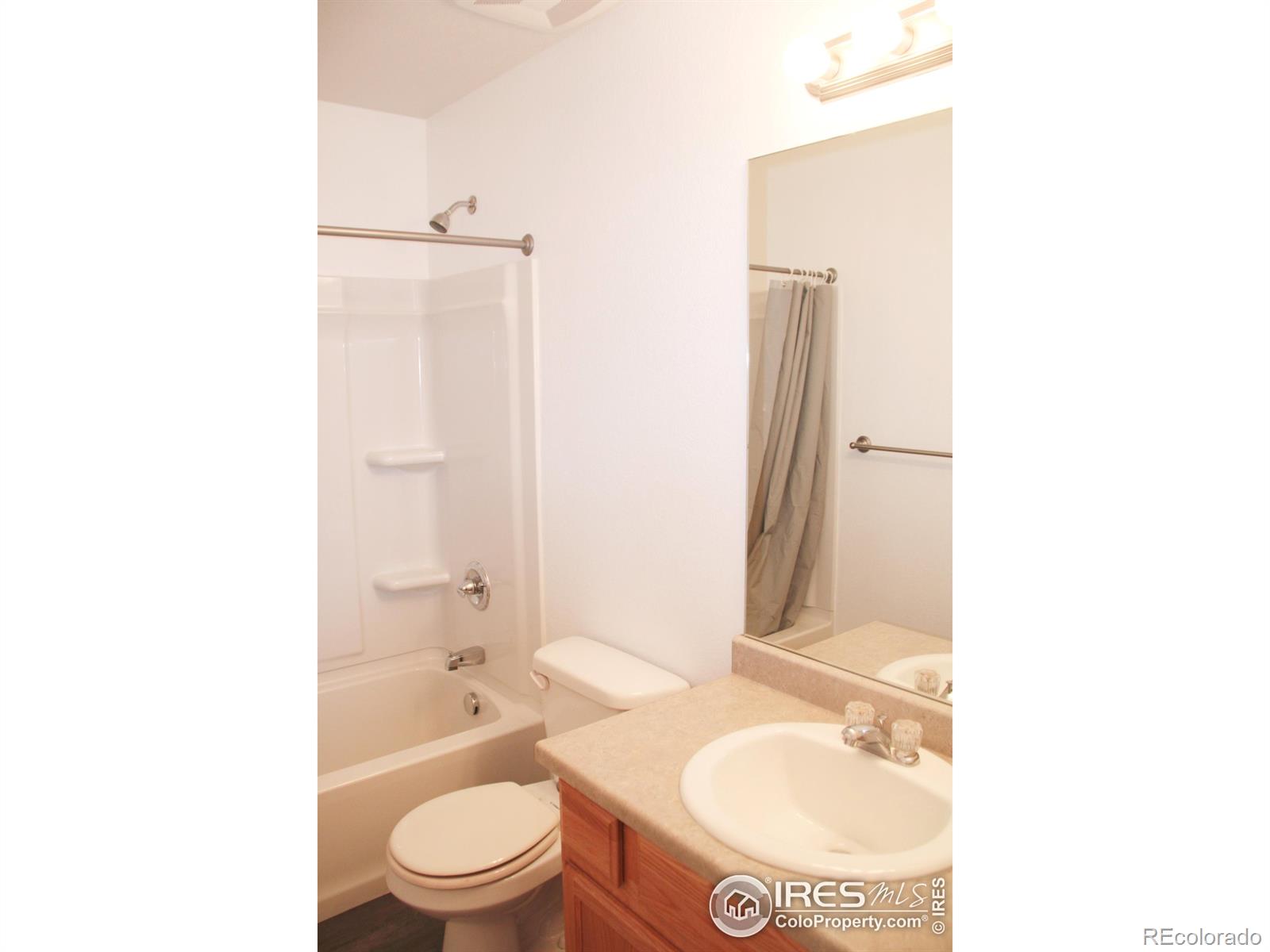 MLS Image #5 for 510 e 28th st dr,greeley, Colorado