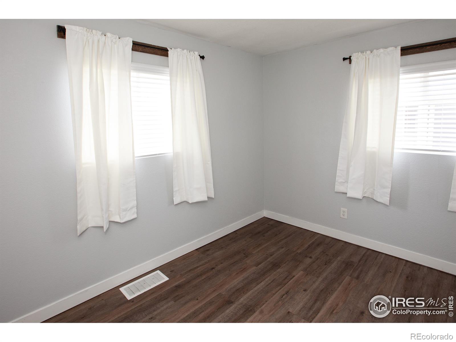 MLS Image #21 for 325  valley drive,sterling, Colorado