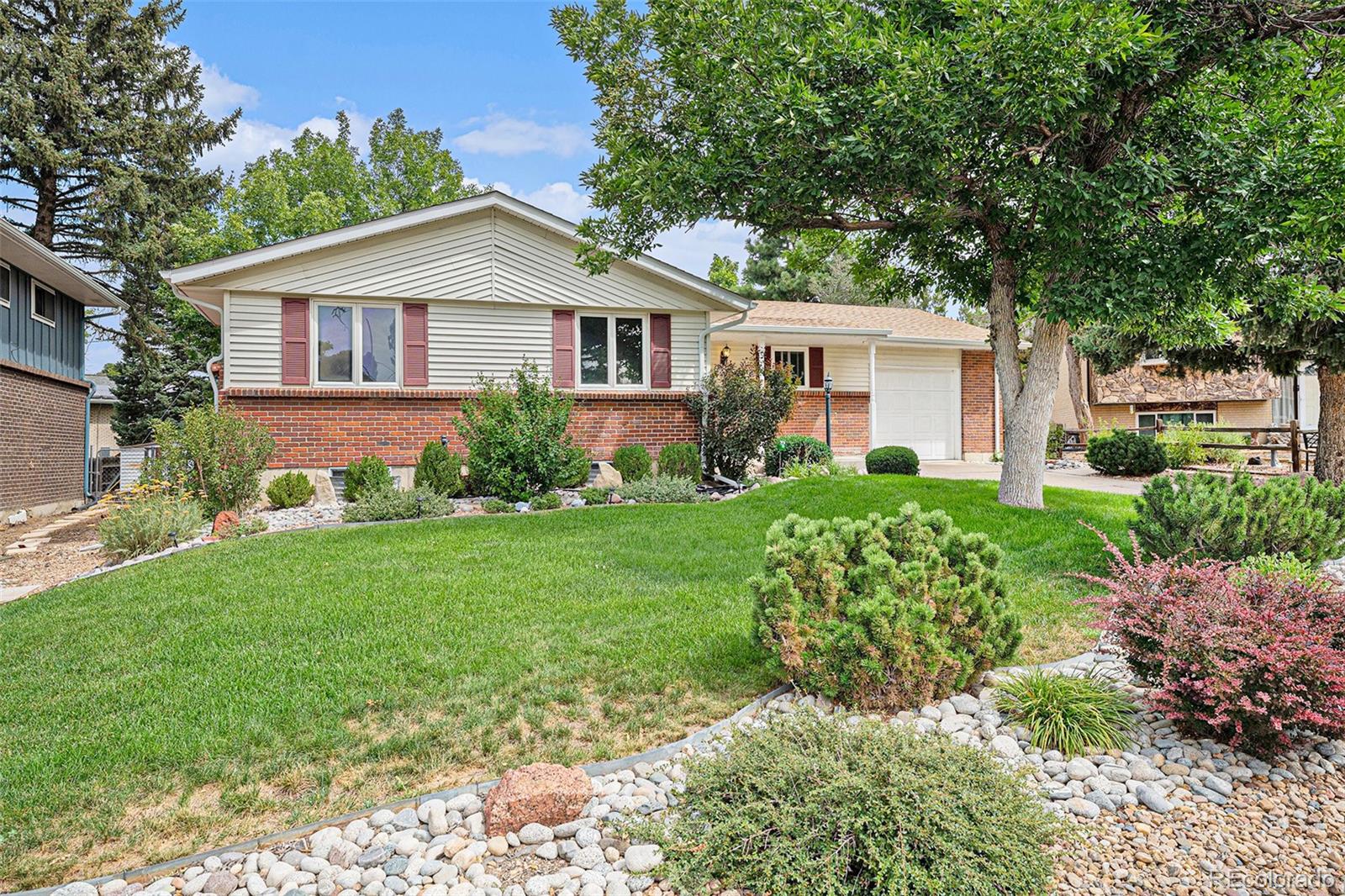 MLS Image #2 for 14622 e 13th circle,aurora, Colorado