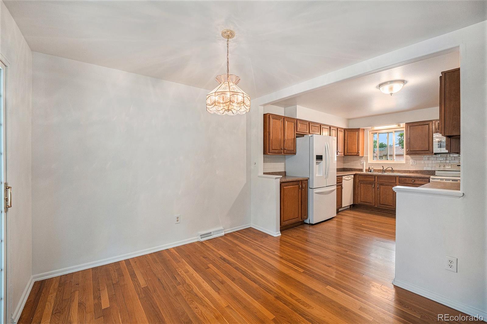 MLS Image #8 for 14622 e 13th circle,aurora, Colorado