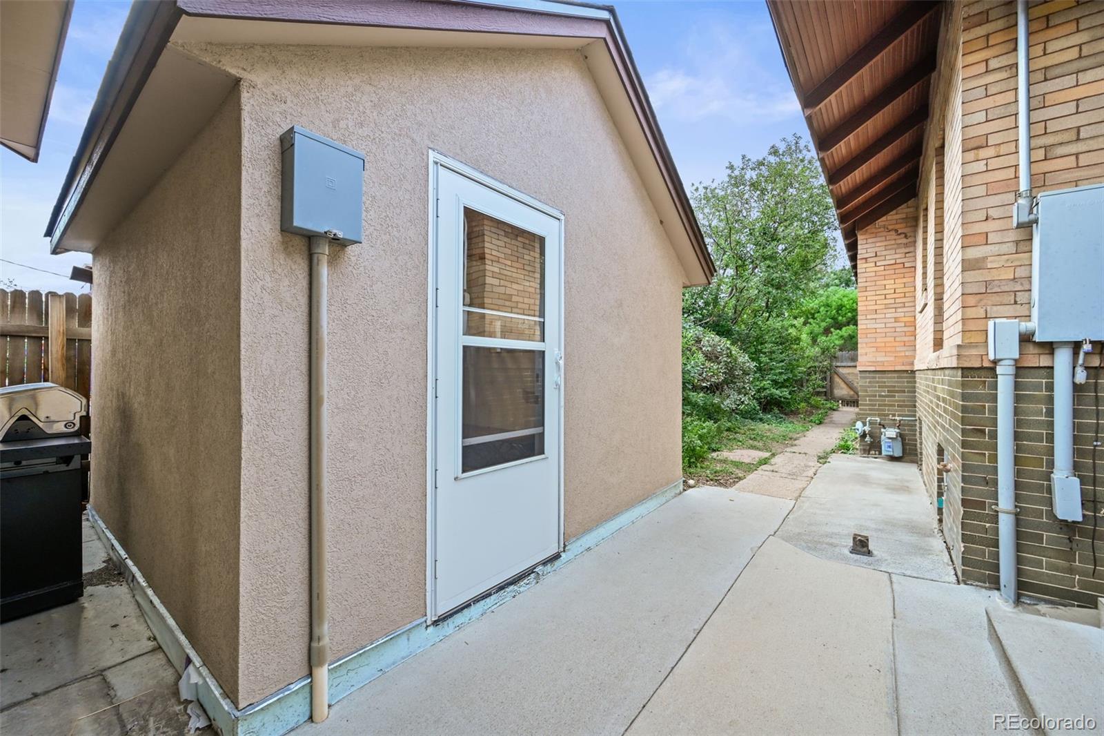 MLS Image #26 for 4733 w moncrieff place,denver, Colorado