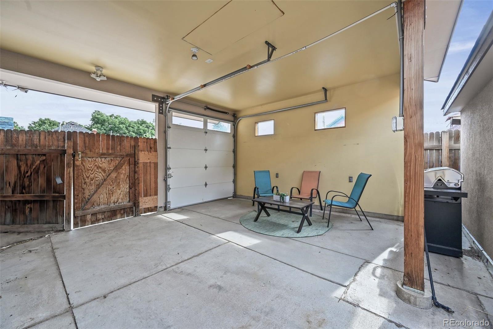 MLS Image #29 for 4733 w moncrieff place,denver, Colorado
