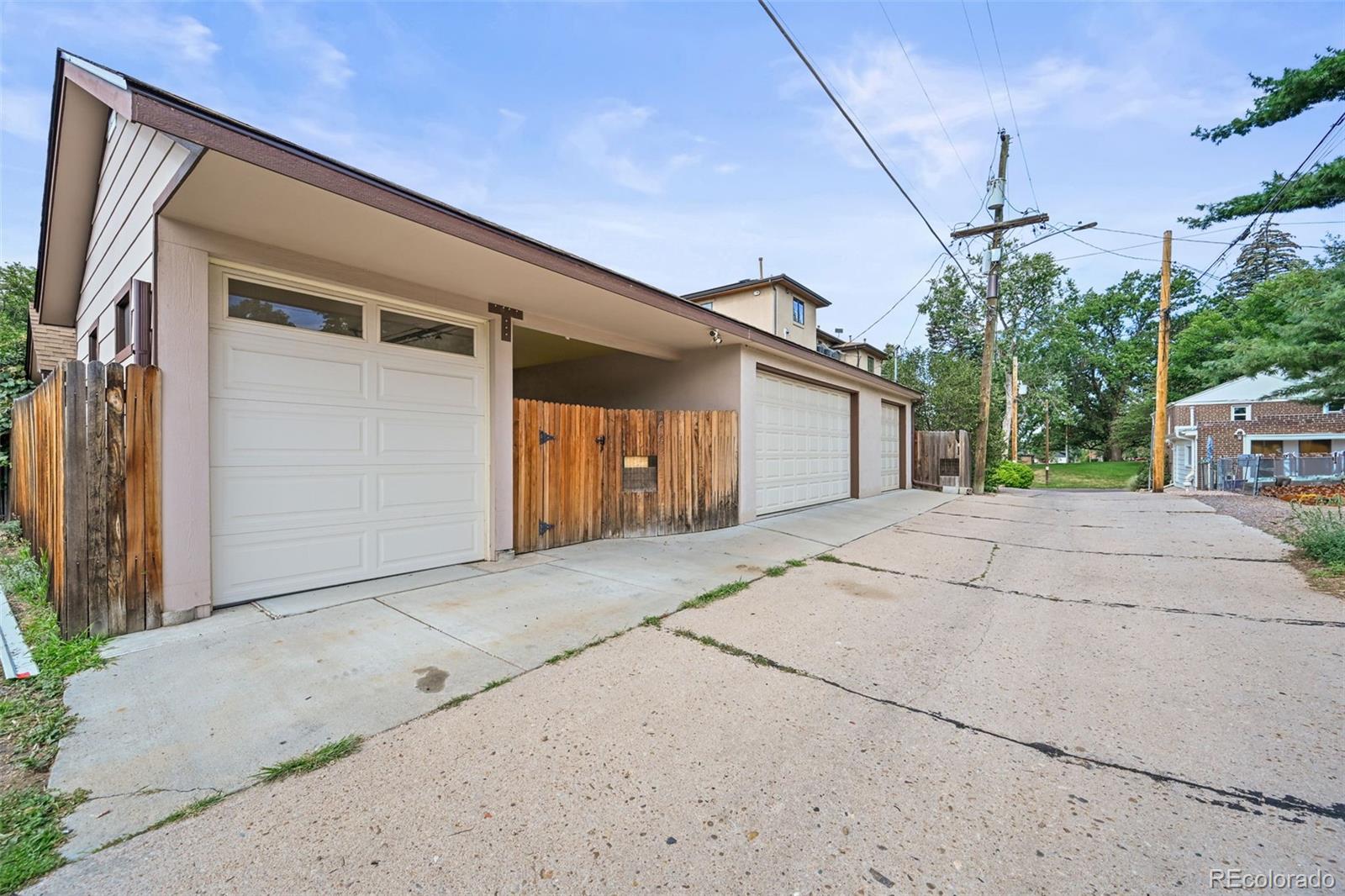 MLS Image #5 for 4733 w moncrieff place,denver, Colorado