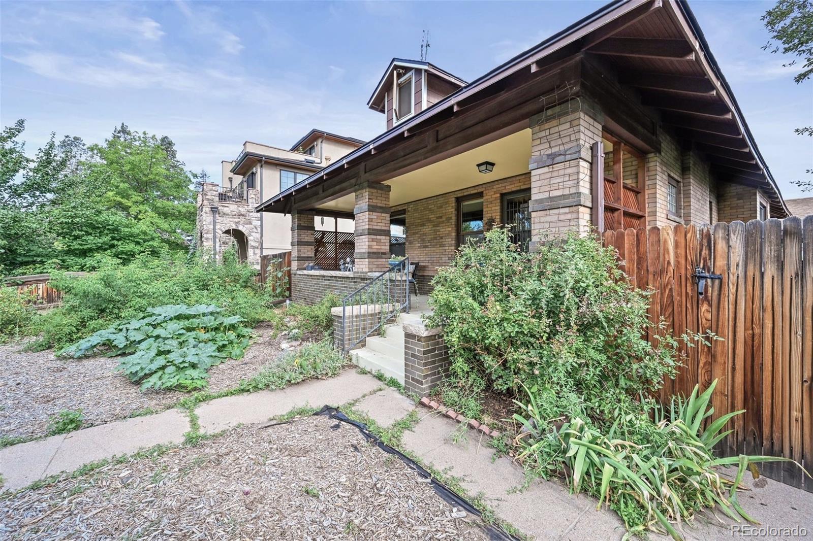 MLS Image #6 for 4733 w moncrieff place,denver, Colorado