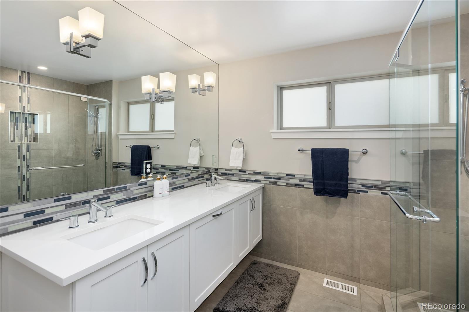 MLS Image #14 for 3912  utica street,denver, Colorado